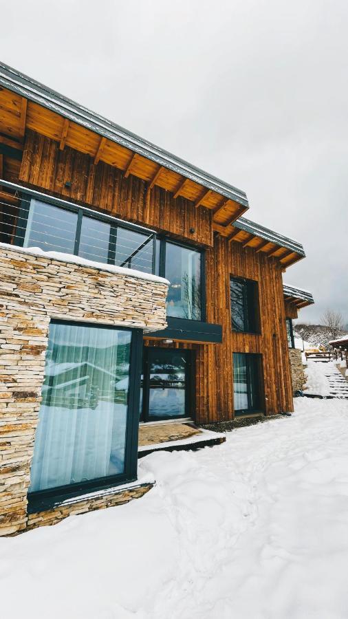 Mountain Lodge Rîşnov エクステリア 写真