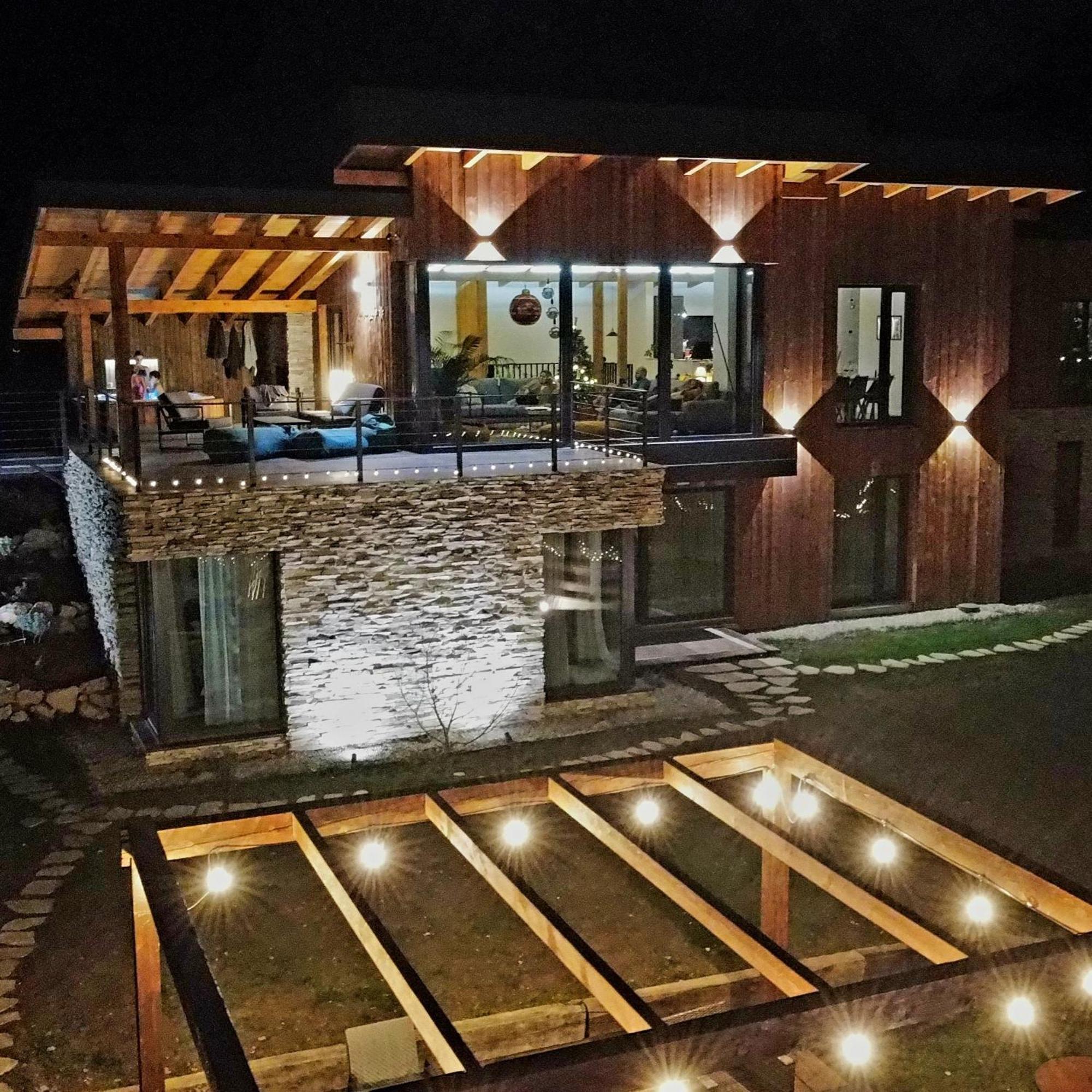 Mountain Lodge Rîşnov エクステリア 写真